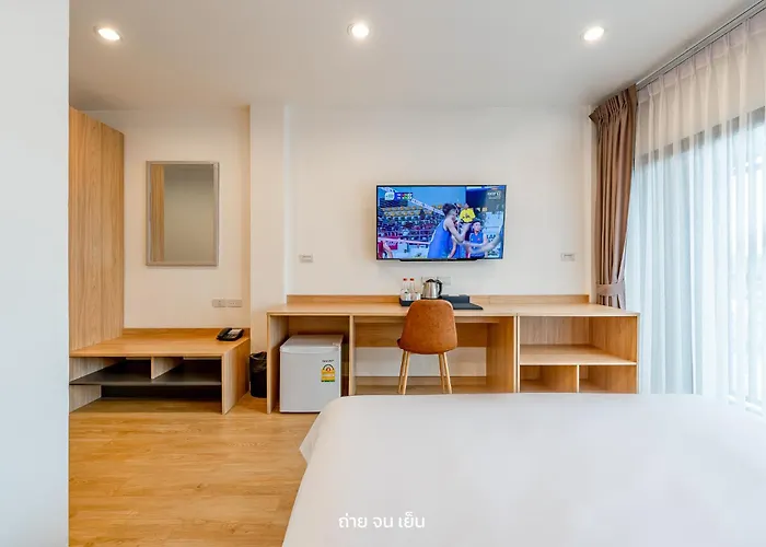 7 Days Premium Don Meaung Airport Hotel 4*