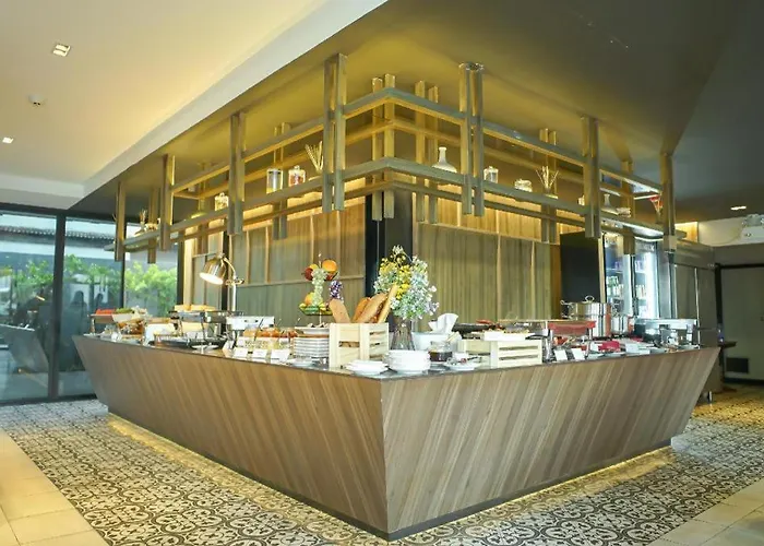 7 Days Premium Don Meaung Airport 4*