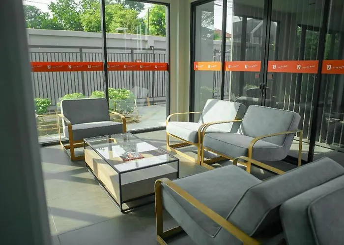 7 Days Premium Don Meaung Airport 4*